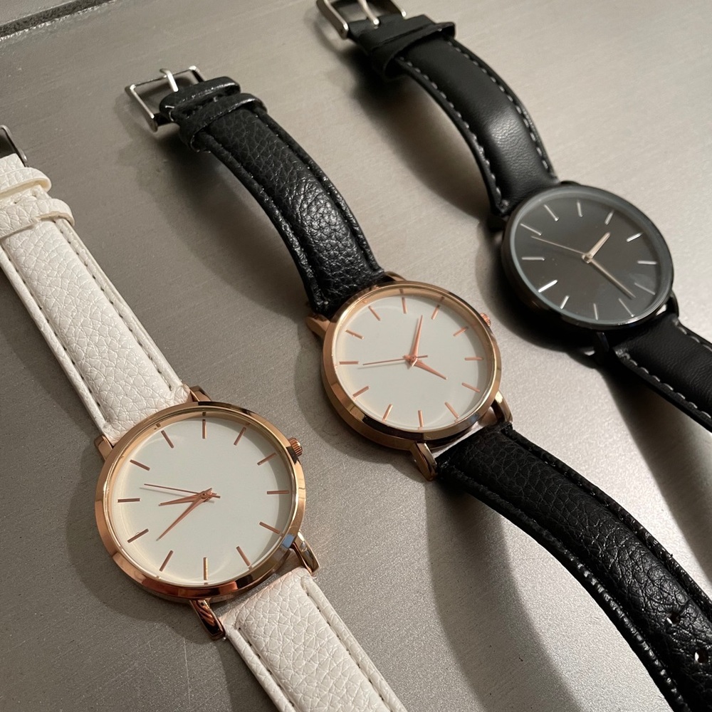 Set of 3 minimalist wrist watches (like MVMT)